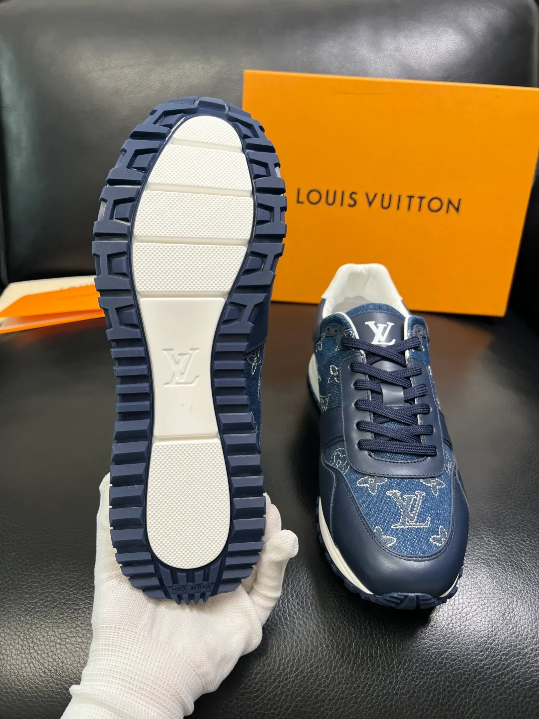 Men's shoes 💰740 Lv high quality top handicrafts Louis Vuitton, counters are equipped with the original factory, the uppers are imported from Italy, high-quality splicing colorful complex crafts, imported cowhide lining is soft and comfortable, soles: original soles specially provided by the original factory, T men's shoes 💰U exclusive movable molded soles are super comfortable, original factory single goods, code number 39-44 (customized 45)